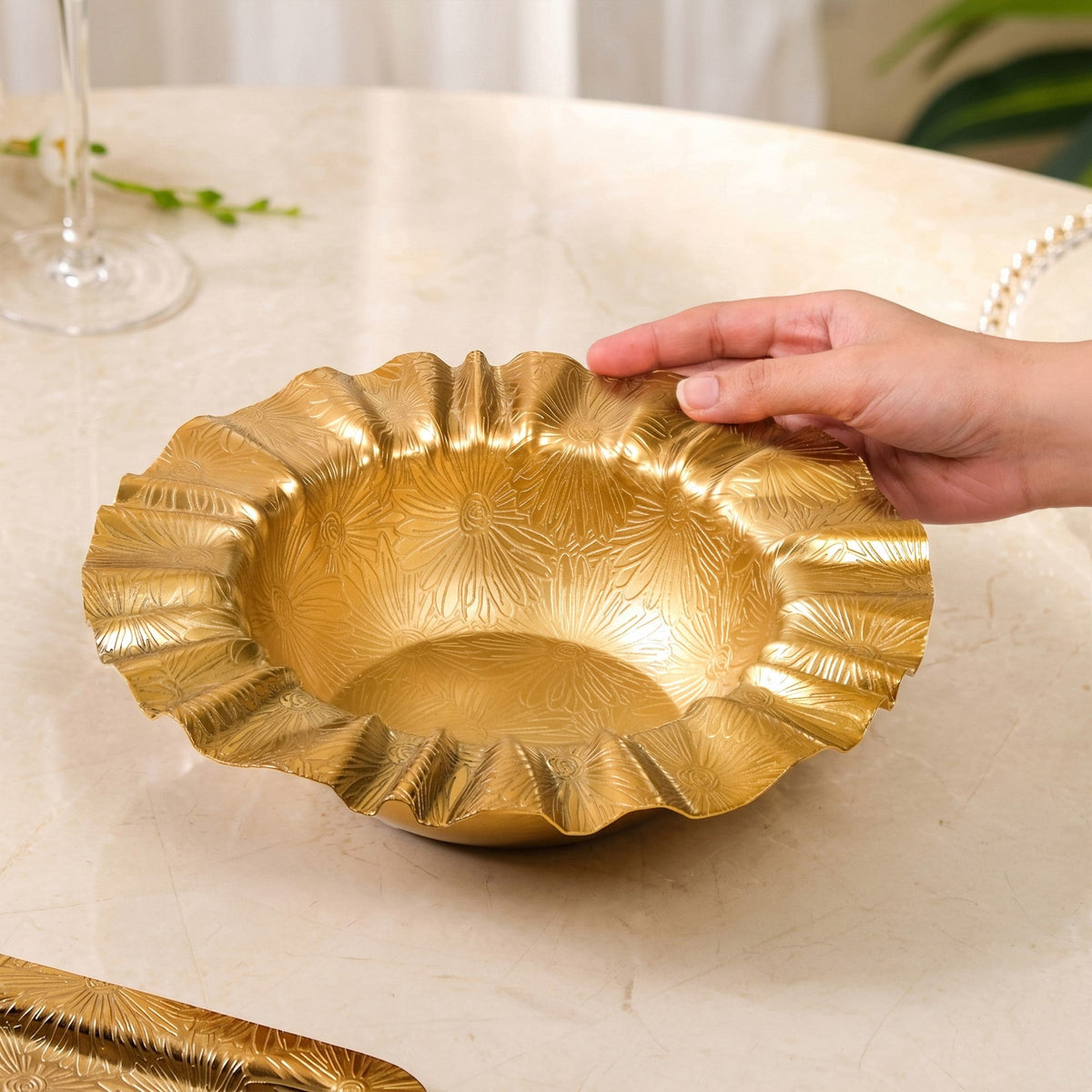 Sunburst Gold Ruched Urli Bowl 1000ml