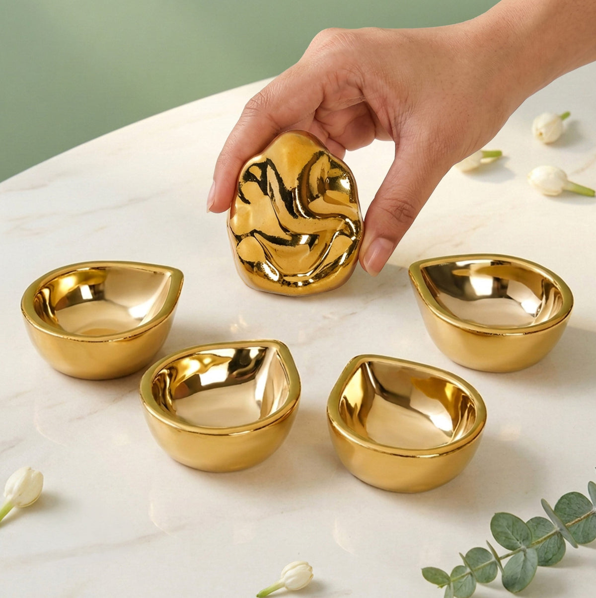 Ganesh Murti With Diya Gift Hamper Set Of 5