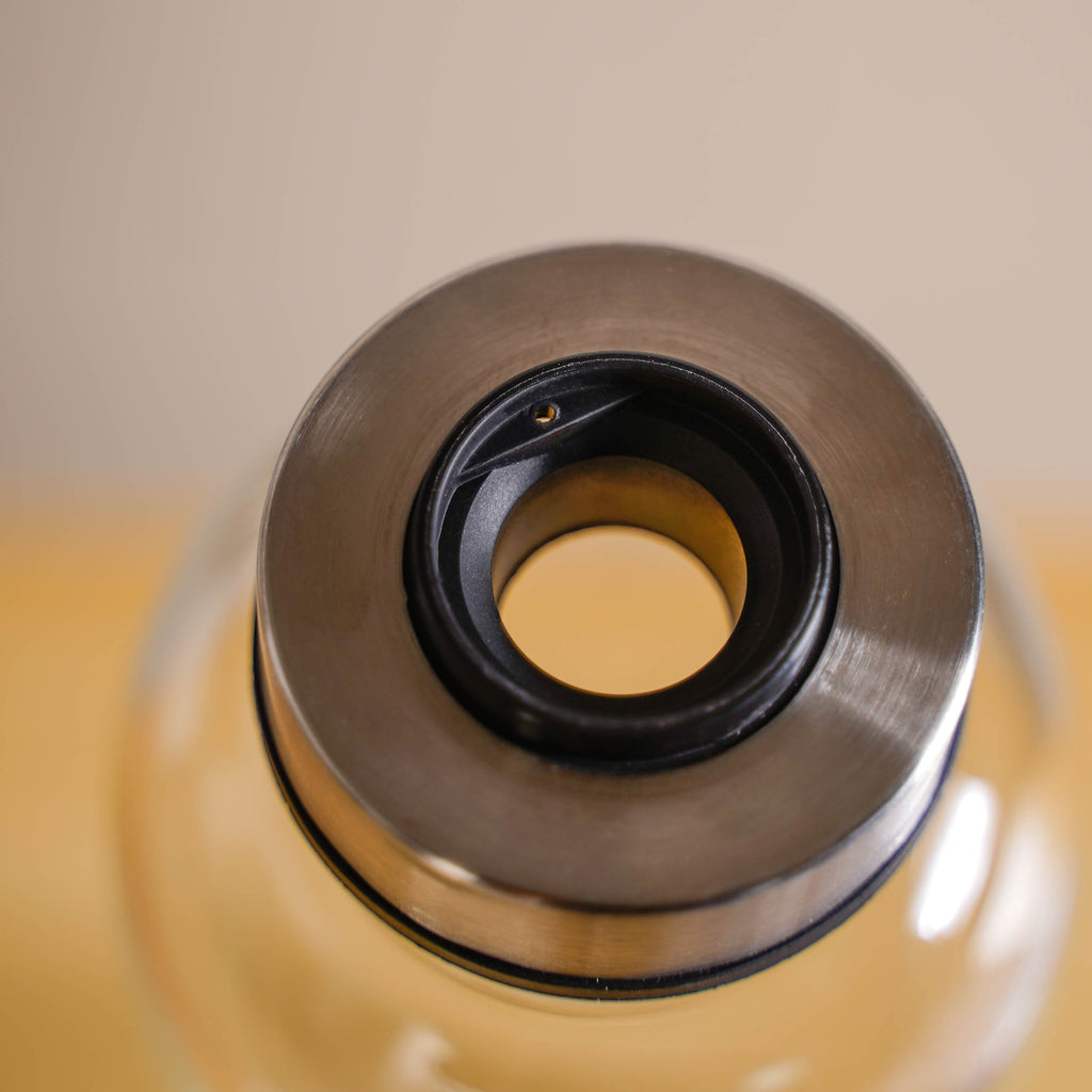Glass Oil Dispenser Bottle With Measurement Marking 750ml