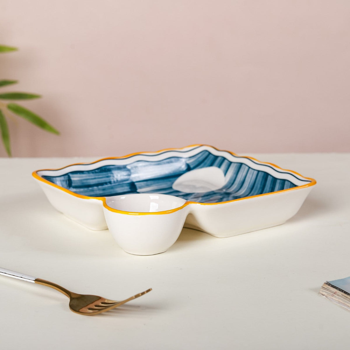 Capri Chip and Dip Plate