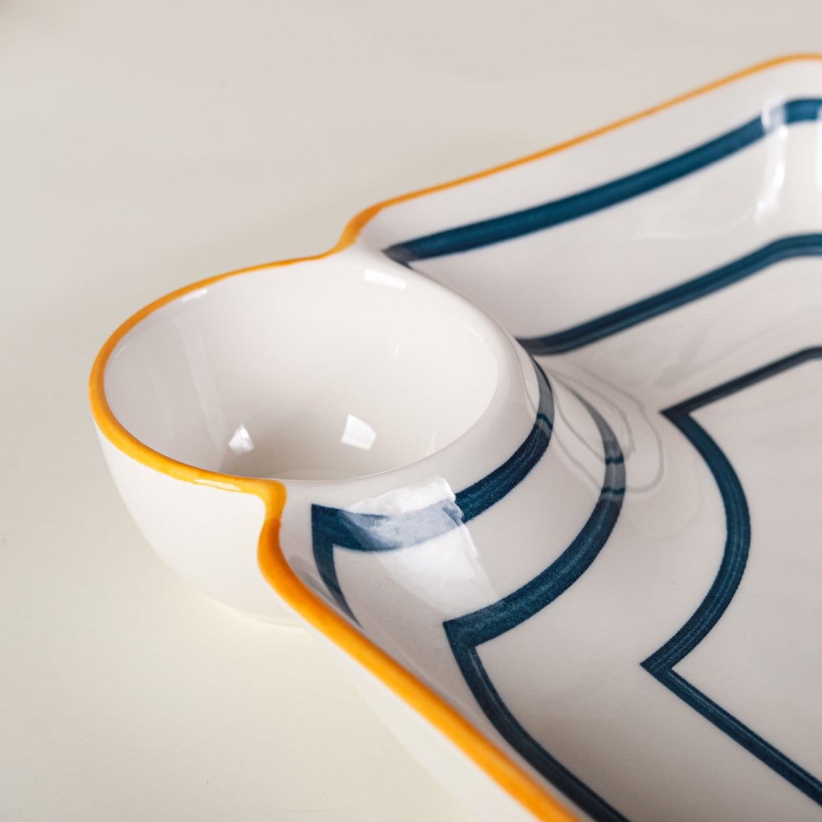 Capri Chip and Dip Plate