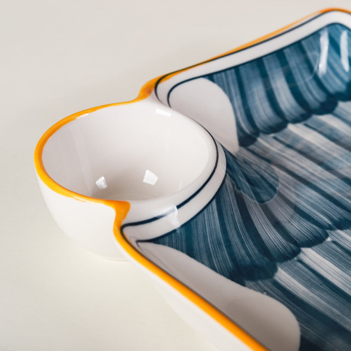 Capri Chip and Dip Plate