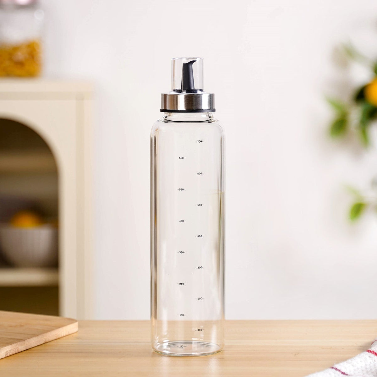 Smart Pour Glass Oil And Vinegar Bottle With Stainless Steel Lid 750ml