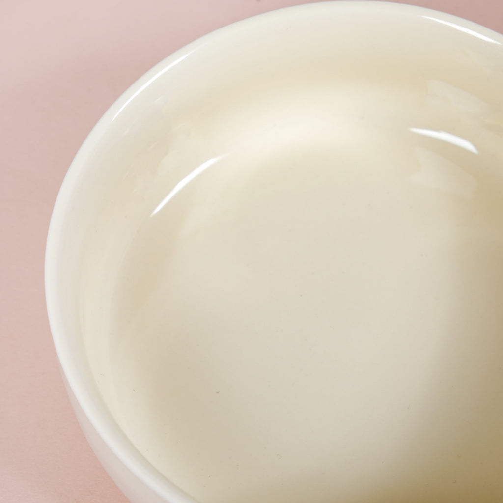 Pastel Cream Ceramic Bowl With Handle 700ml