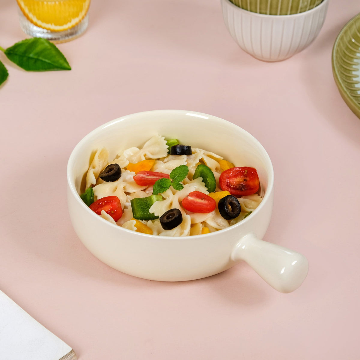 Pastel Cream Ceramic Bowl With Handle 700ml