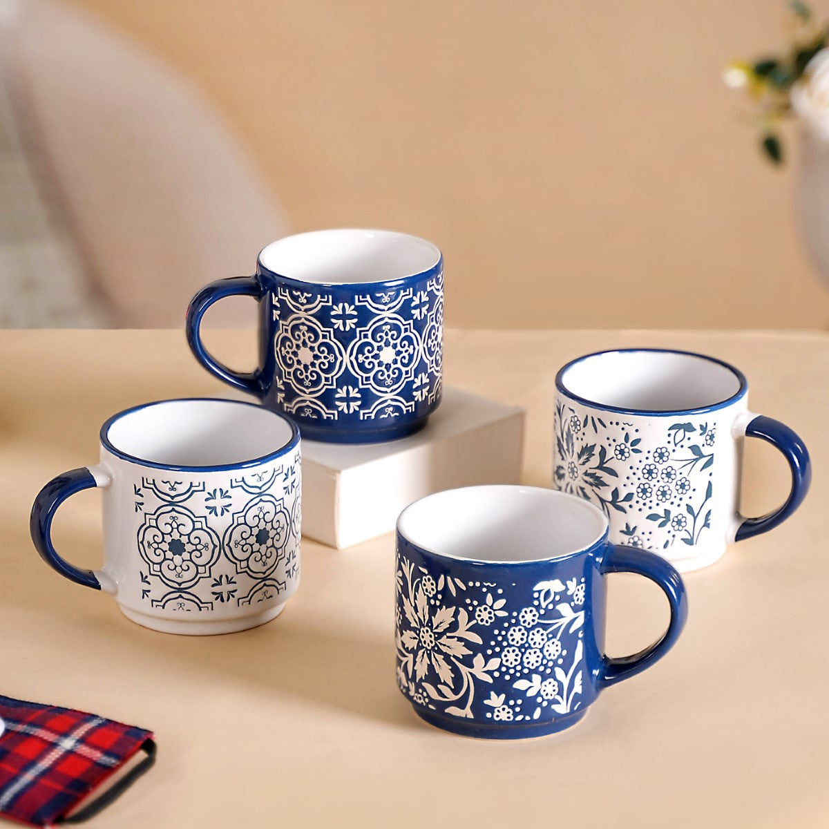 Floral Design Stackable Coffee Mugs Set of 4 210ml