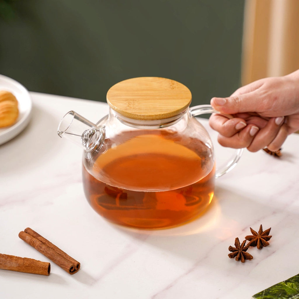 Borosilicate Glass Tea Pitcher With Lid 1100ml