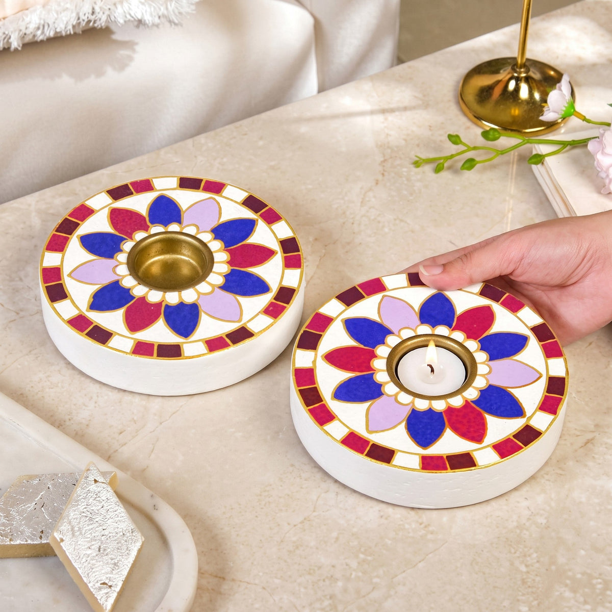 Wooden Rangoli Tealight Holder With Tealights Set Of 2